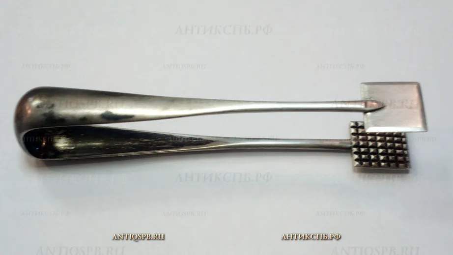 Щипцы для сахара старинные серебряные. Россия. Нач. ХХ века. №20435